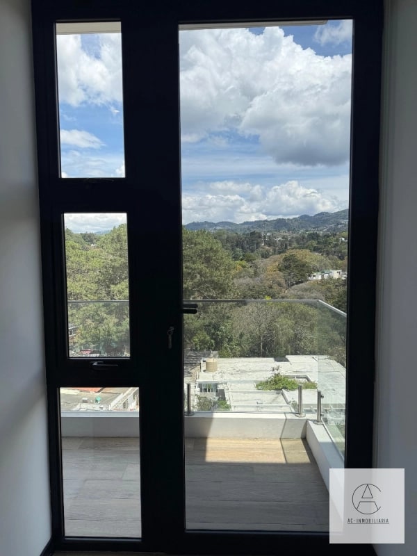 Apartamento en venta en Borghetto, zona 15 Vh1. - 7