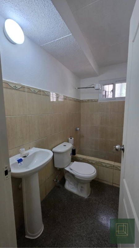 Apartamento con jardin en venta zona 21 - 3
