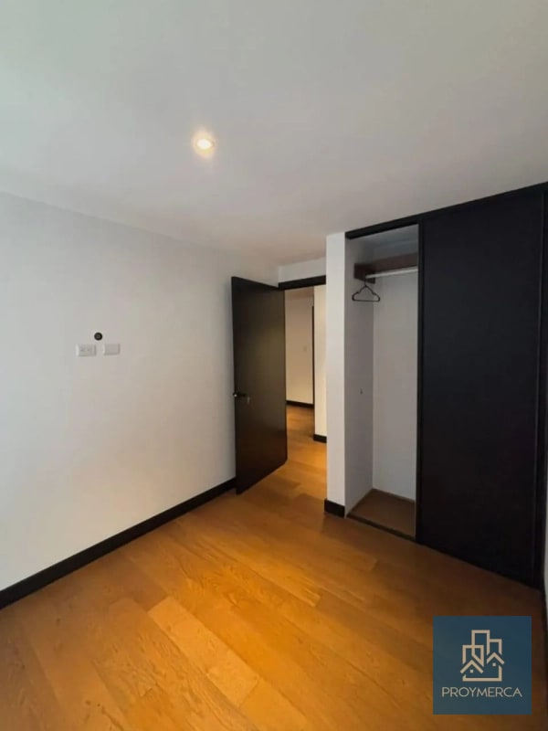 Apartamento en alquiler, Edificio Villa Mariscal, Zona 11 - 12