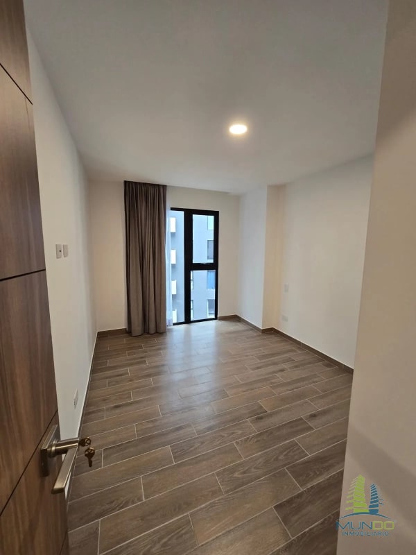 APARTAMENTO EN RENTA PARQUE 14 - 3