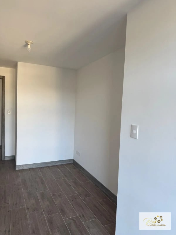 🏢 Renta de Apartamento en Edificio Nuevo Kintea – Zona 15 - 14