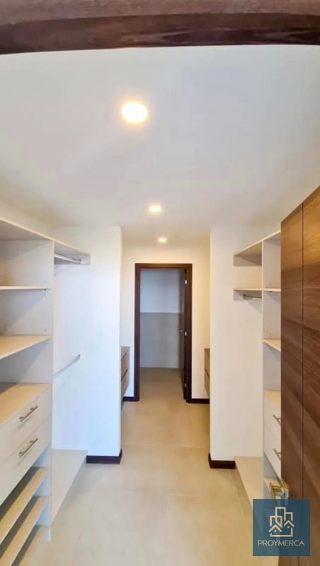 Apartamento en alquiler, Edificio Mira, Zona 10 - 7