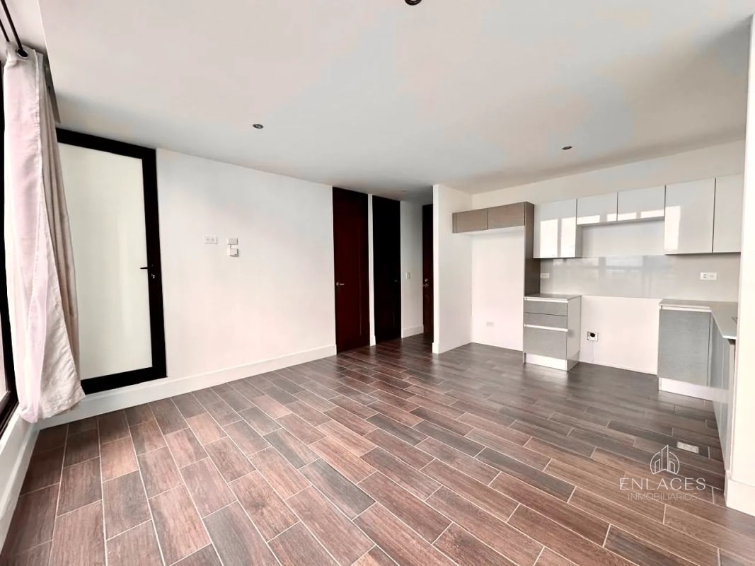 Zona 13 • Apartamento en Venta • Edificio Rosselló - 2