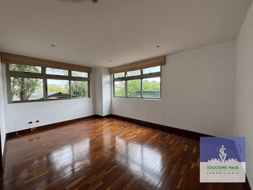 APARTAMENTO AMPLIO DE 222m² EN ALQUILER, zona 10 - 7