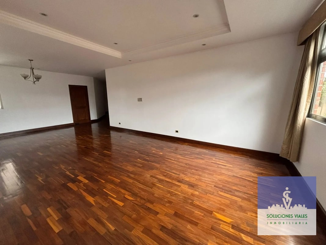 APARTAMENTO AMPLIO DE 222m² EN ALQUILER, zona 10 - 10
