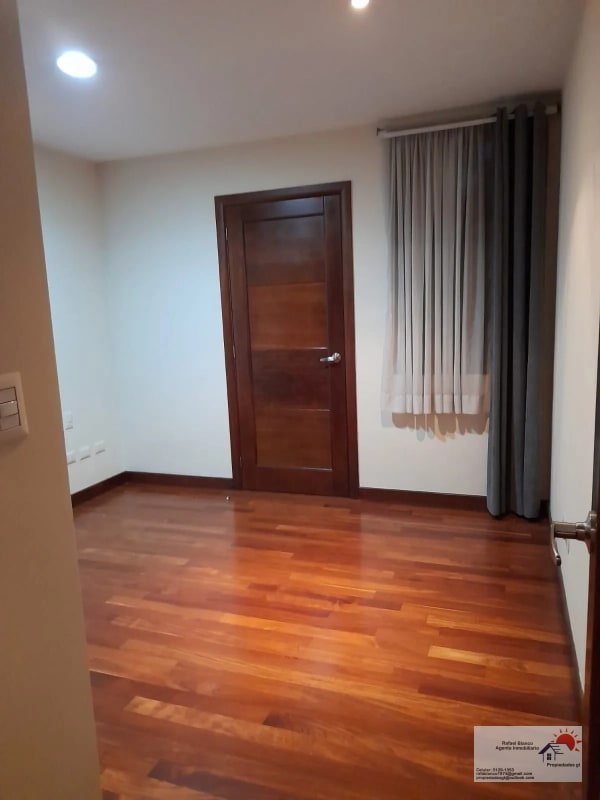 VENDO APTO Z.10 EDIF. MIRAFIORI REF.6827 *110 M2, 2 HAB, 2 BAÑOS, 2 PARQUEOS, $250k* - 6