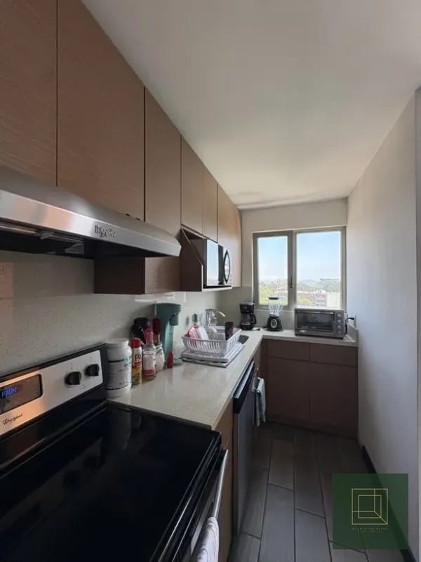 Apartamento en venta Edificio Verona — Apartamento en Venta en Verona, Zona 10, Guatemala, Ciudad — foto 6 de 11