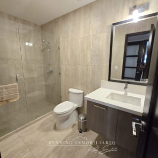 Apartamento en renta zona 14 edificio Santa Inés amueblado 2 habitaciones + 2 parqueos — Apartamento en Alquiler en Santa Inés, Zona 14, Guatemala, Ciudad — miniatura 2 de 11