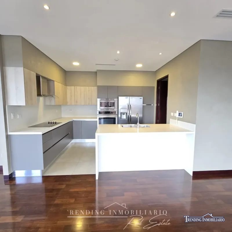Apartamento en renta zona 14 edificio Santa Inés del Parque 2 habitaciones + 2 parqueos — Apartamento en Alquiler en Santa Inés del Parque, Zona 14, Guatemala, Ciudad — foto 11 de 11