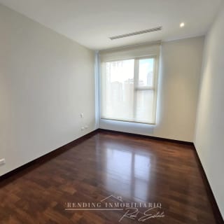 Apartamento en renta zona 14 edificio Santa Inés del Parque 2 habitaciones + 2 parqueos — Apartamento en Alquiler en Santa Inés del Parque, Zona 14, Guatemala, Ciudad — miniatura 5 de 11
