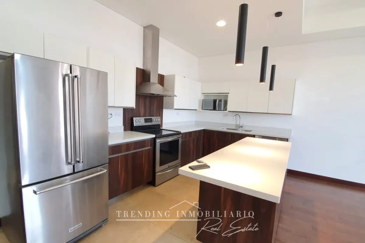Apartamento en renta zona 16 edificio Ramblas de Cayalá amueblado 2 habitaciones + 2 parqueos — Apartamento en Alquiler en Ramblas de Cayalá, Zona 16, Guatemala, Ciudad — foto 1 de 10
