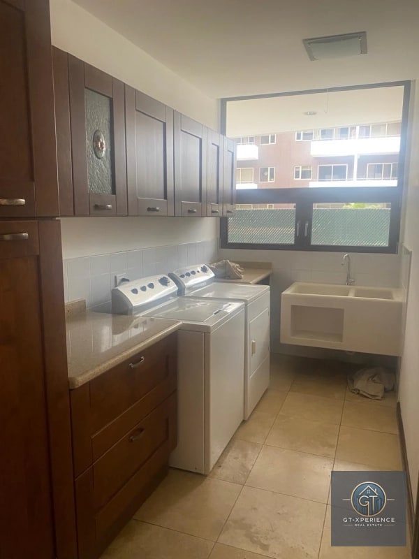 Espectacular apartamento en zona 14, nivel completo - 11