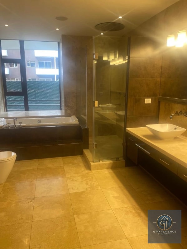 Espectacular apartamento en zona 14, nivel completo - 4