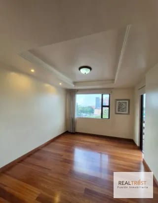 En renta Apartamento Amueblado ó sin muebles, zona 10 — Apartamento en Alquiler en Zona 10, Guatemala, Ciudad — miniatura 11 de 12