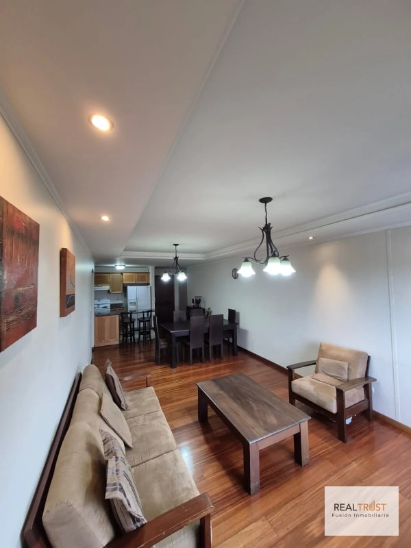 APARTAMENTO AMUEBLADO EN RENTA ZONA 10 - 5