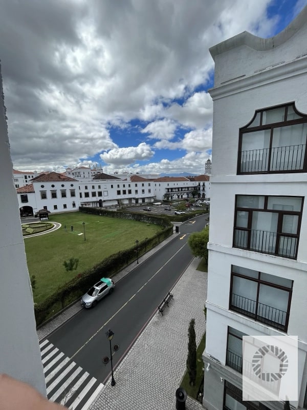 Vendo  Apartamento Lirios de  1 - 2