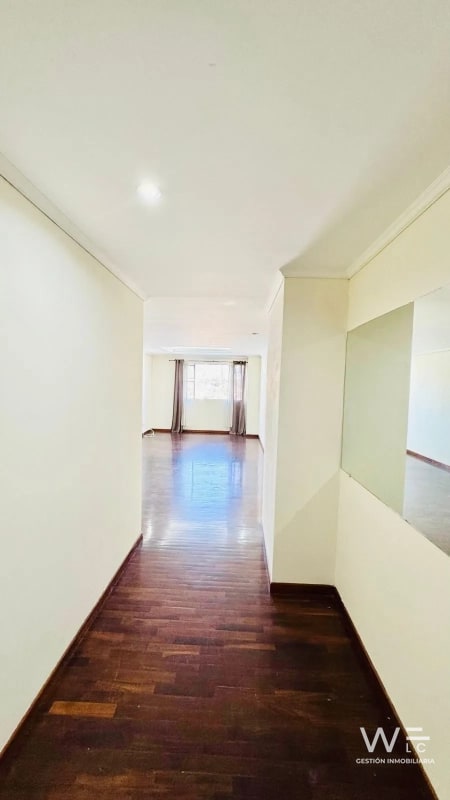 ALQUILO APARTAMENTO ZONA 10 - 12