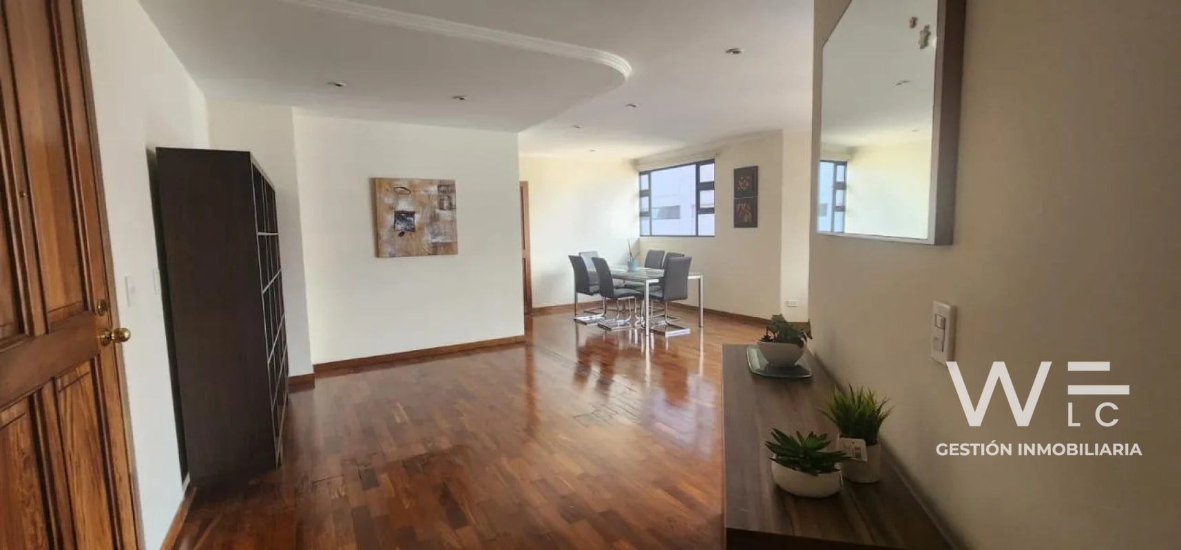 VENDO APARTAMENTO ZONA 14 - 6