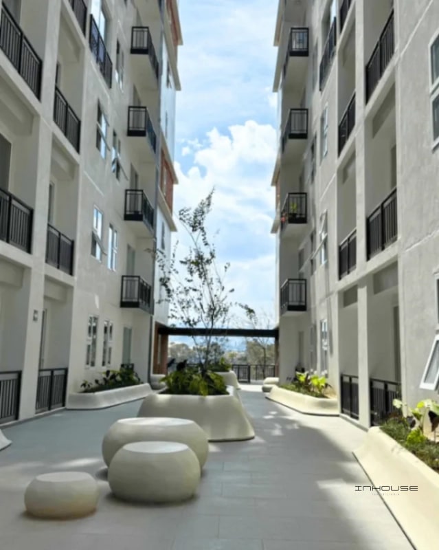 APARTAMENTO EN RENTA ZONA 2 PARA ESTRENAR - 1