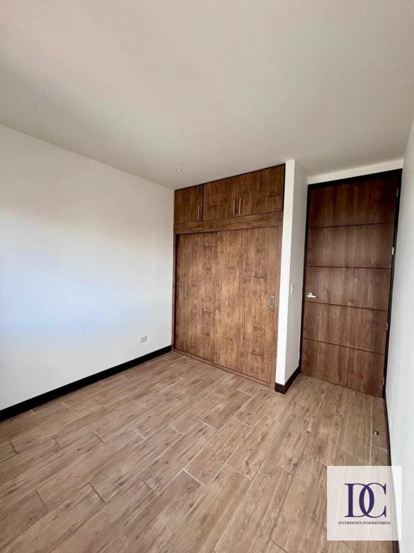 📍 APARTAMENTO EN ALQUILER – MARQUÉS DE OAKLAND | ZONA 10, DIAGONAL 6 - 7