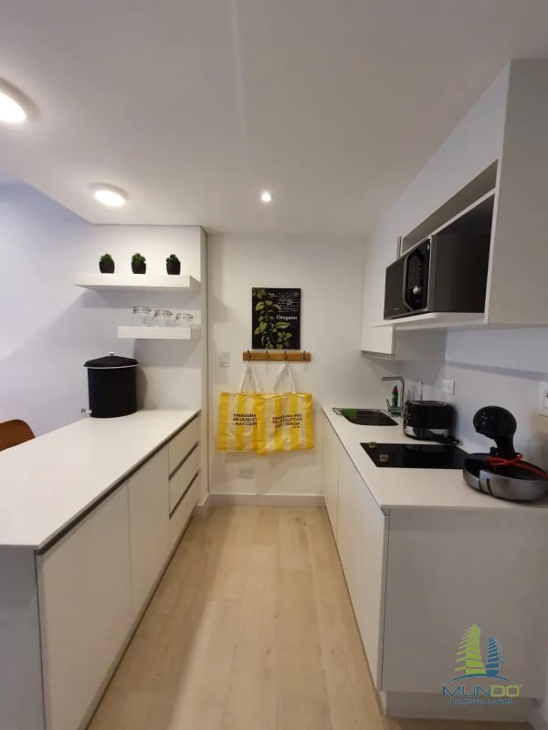 APARTAMENTO EN VENTA, QUO ZONA 4 - 6