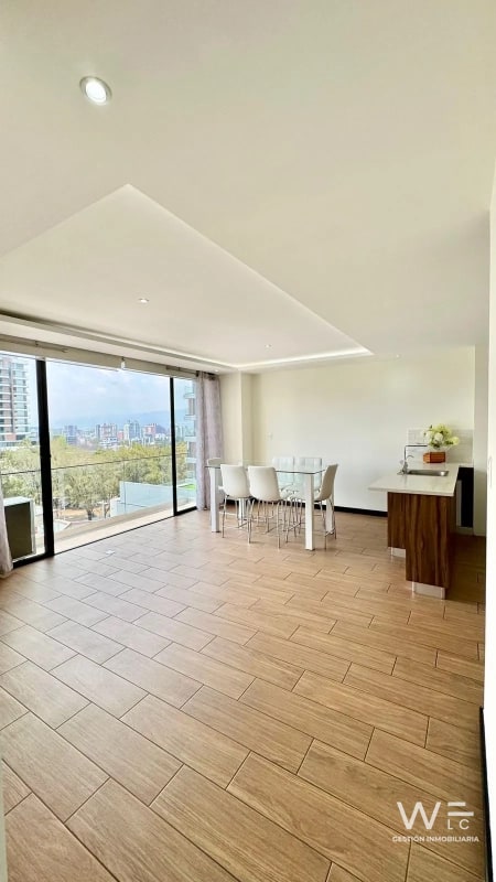 VENDO APARTAMENTO ZONA 15 - 7