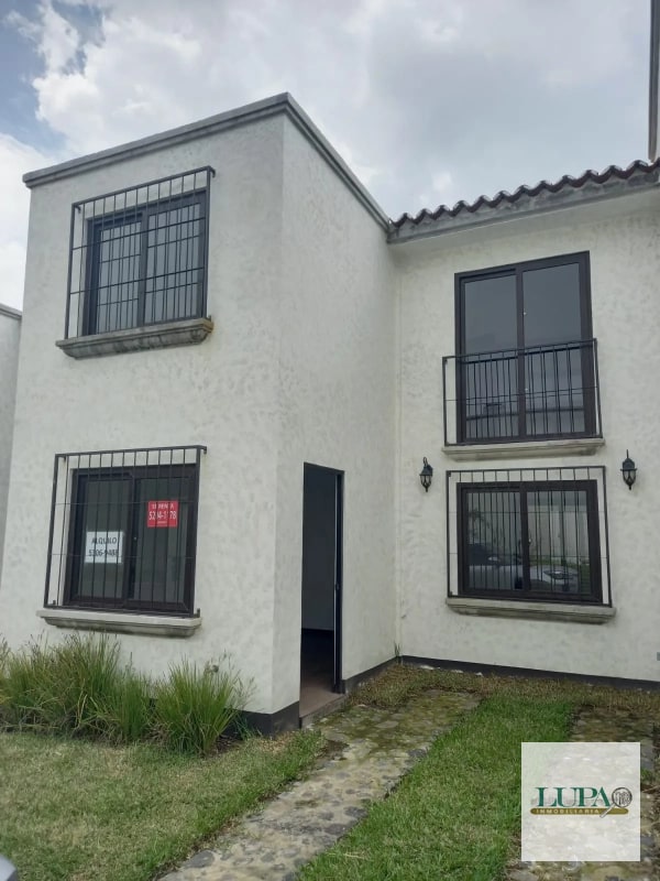 SE RENTA TOWN HOUSE DE 2 NIVELES CONDADO ANTIGUA - 3