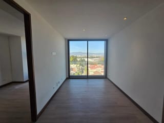 Alquilo apartamento por 6 u 8 meses Z 13 a una cuadra de Las Americas — Apartamento en Alquiler en Zona 14, Guatemala, Ciudad — miniatura 12 de 15