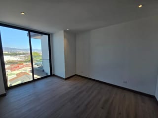 Alquilo apartamento por 6 u 8 meses Z 13 a una cuadra de Las Americas — Apartamento en Alquiler en Zona 14, Guatemala, Ciudad — miniatura 6 de 15