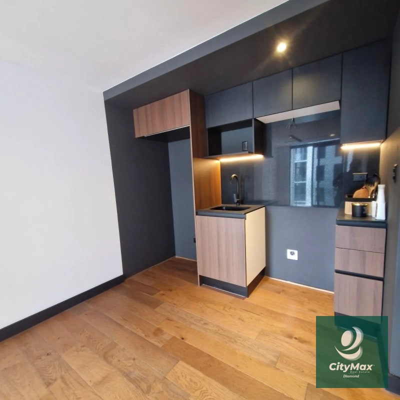 Apartamento en Venta en Villa Mariscal Zona 11 - 1
