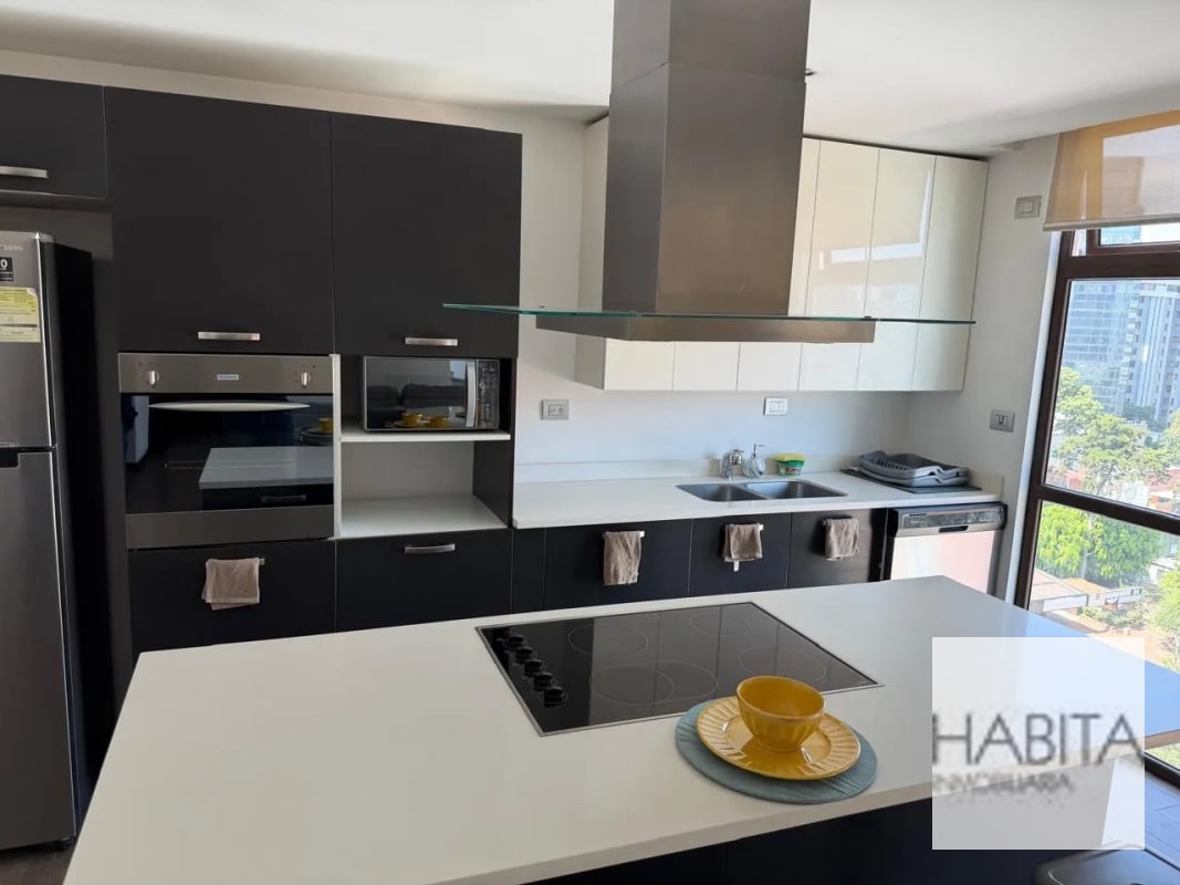 Apartamento Amueblado de 1 habitación en Alquiler, zona 10 - 9