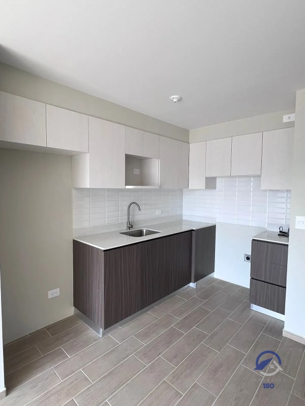 Apartamento en renta o venta en Andares Doce, Avenida Petapa, zona 12 - 12