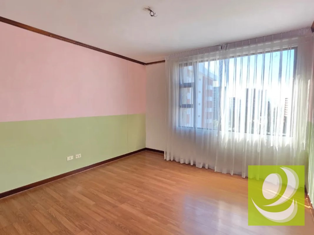 Apartamento en Venta en Castellar zona 10 cdad - 8