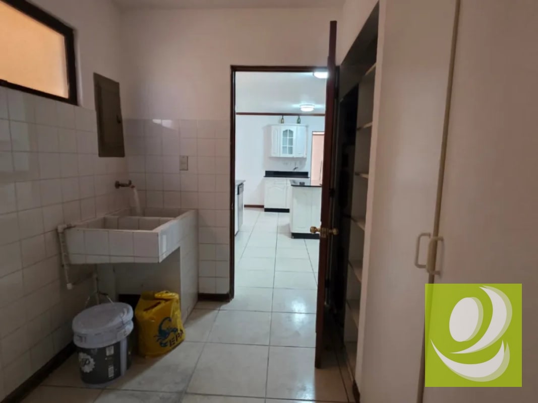 Apartamento en Venta en Castellar zona 10 cdad - 11
