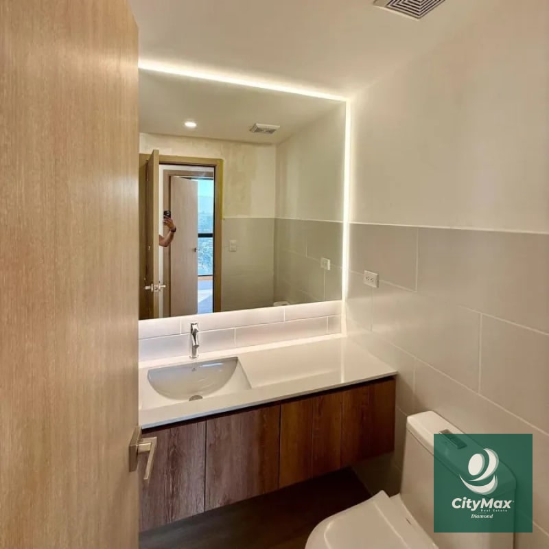 Apartamento en Renta en Zona 10 Ciudad de Guatemala - 7