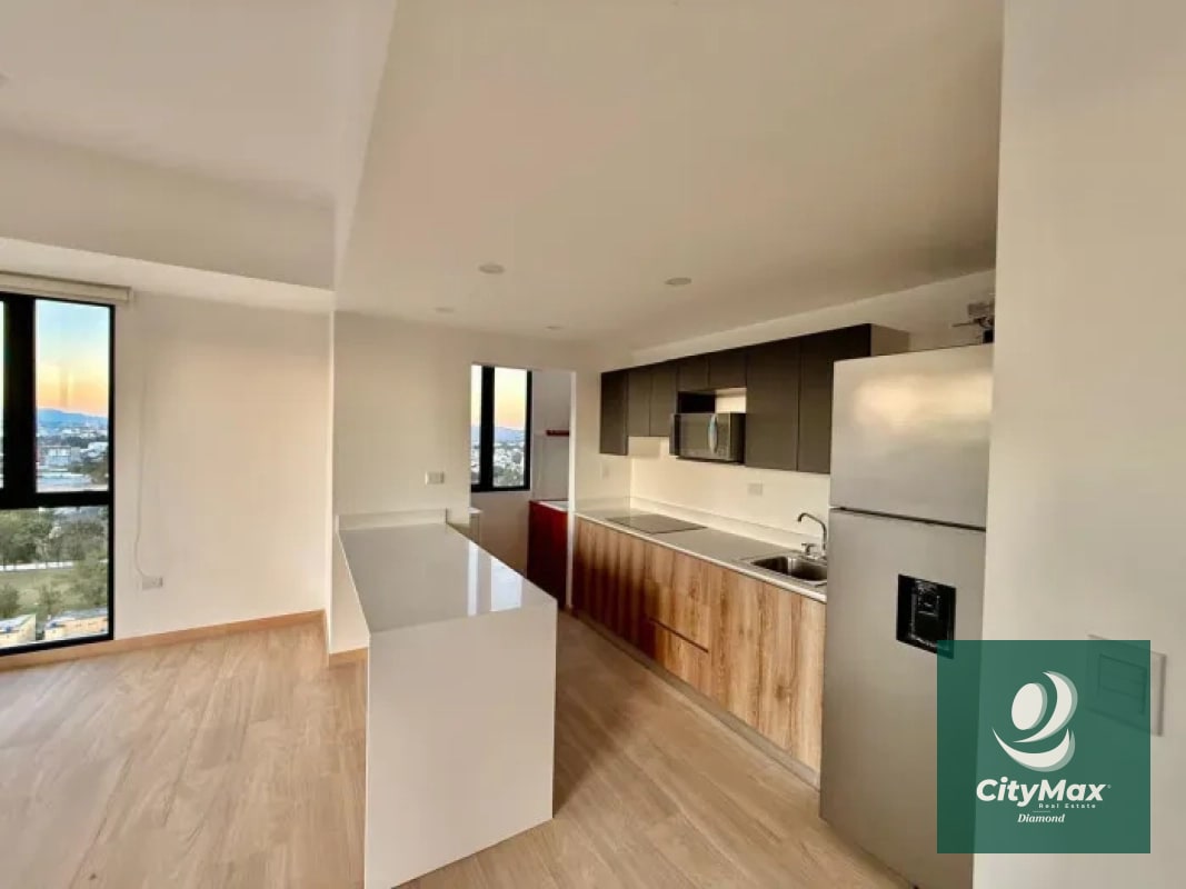 Apartamento en Renta en Zona 10 Ciudad de Guatemala - 5
