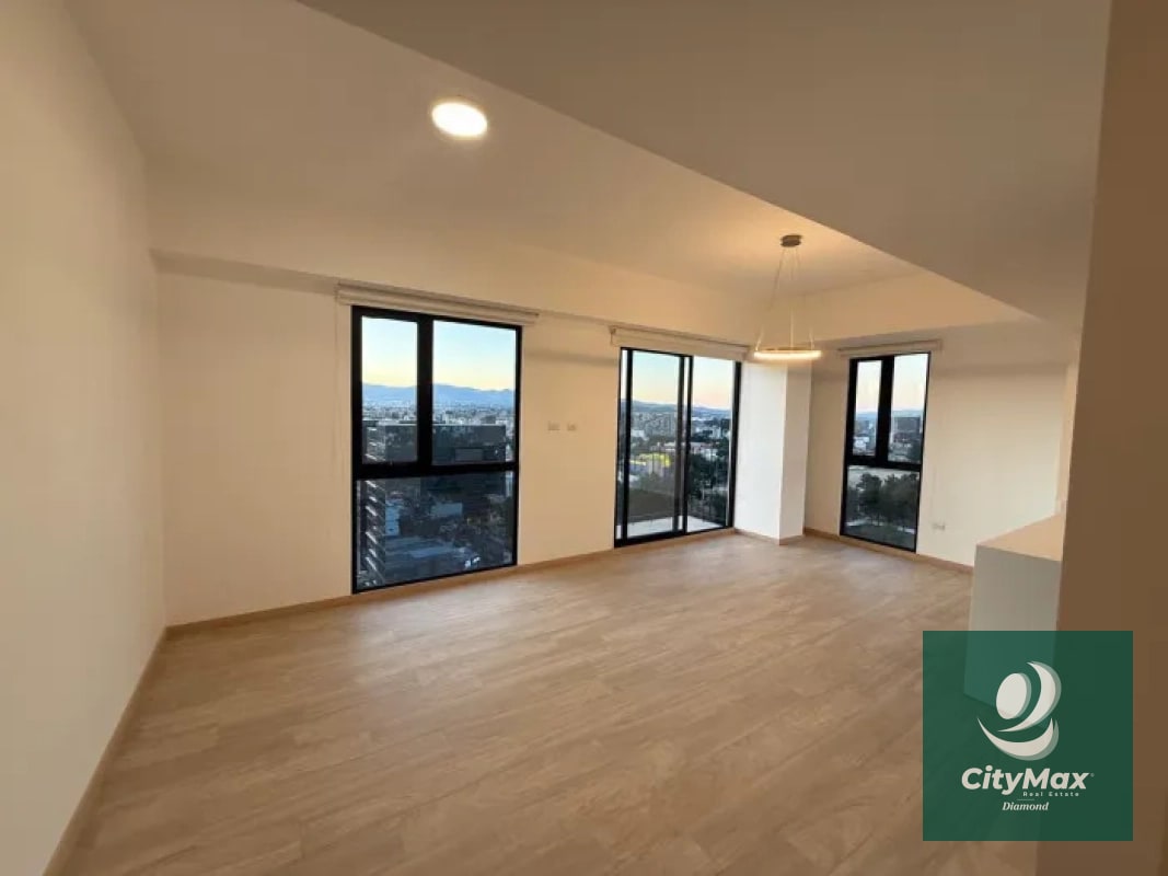 Apartamento en Renta en Zona 10 Ciudad de Guatemala - 4