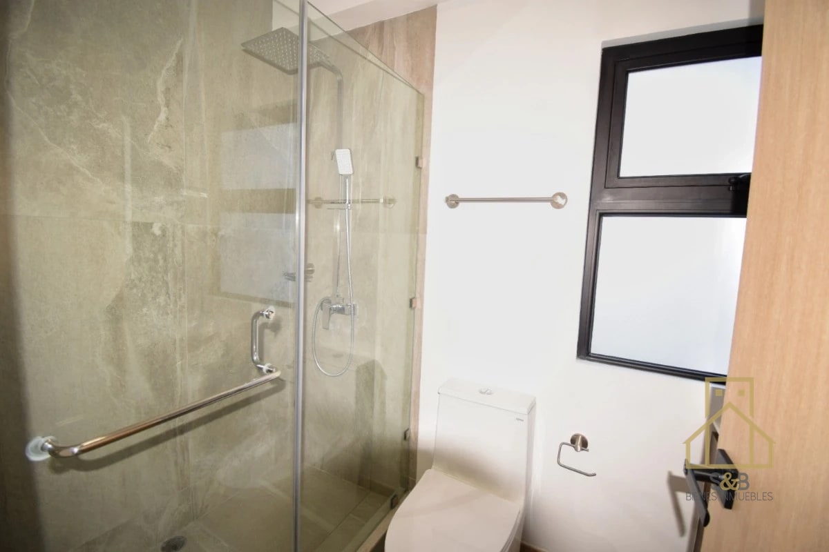 Apartamento en zona 10, Edificio Bonadiez - 3