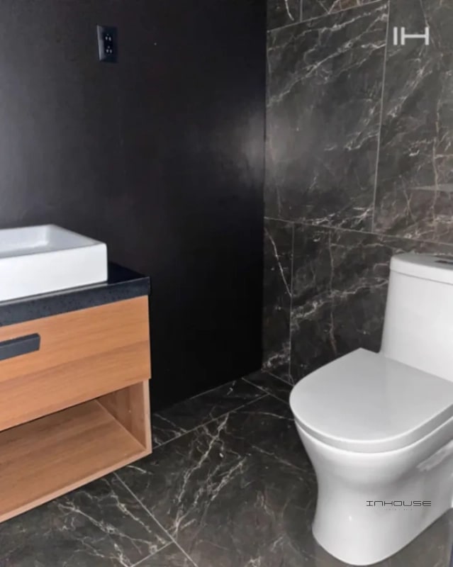 APARTAMENTO EN VENTA ZONA 11, VÍA MARISCAL - 3