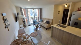 Apartamento amueblado en venta en zona 11 Parque San Jorge. — Apartamento en Venta en Parque San Jorge, Zona 11, Guatemala, Ciudad — miniatura 4 de 15