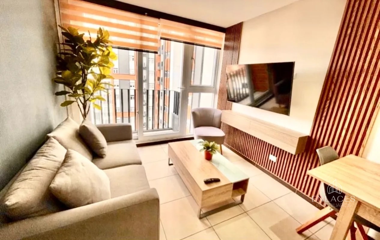 Zona 11 • Apartamento Amueblado en Venta • Parque San Jorge - 1