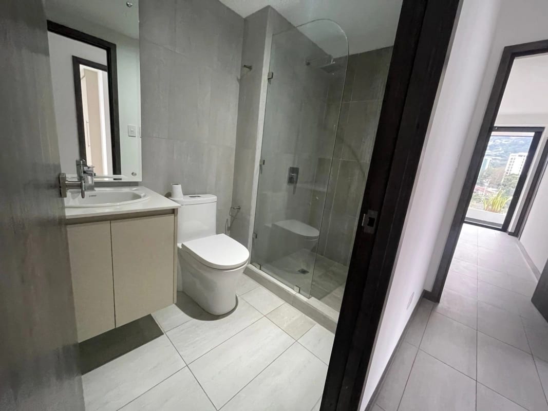 APARTAMENTO EN VENTA Y RENTA EN VISTA HERMOSA III — Apartamento en Venta en Vista Hermosa III, Zona 15, Guatemala, Ciudad — foto 6 de 14