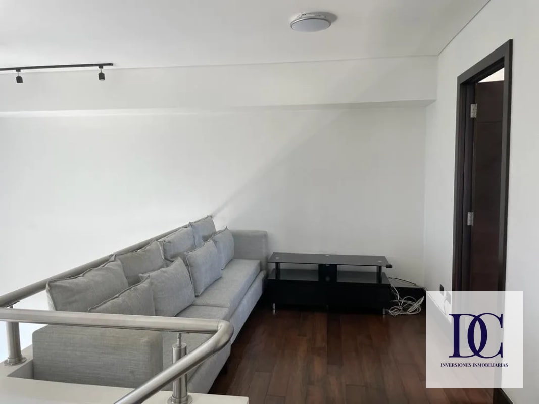 đ APARTAMENTO EN ALQUILER â VIU CAYALĂ | ZONA 16 - 15