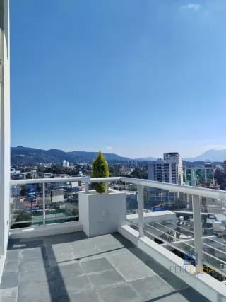 Apartamento en renta ATRIUM zona 10 — Apartamento en Alquiler en Atrium, Zona 10, Guatemala, Ciudad — miniatura 2 de 13