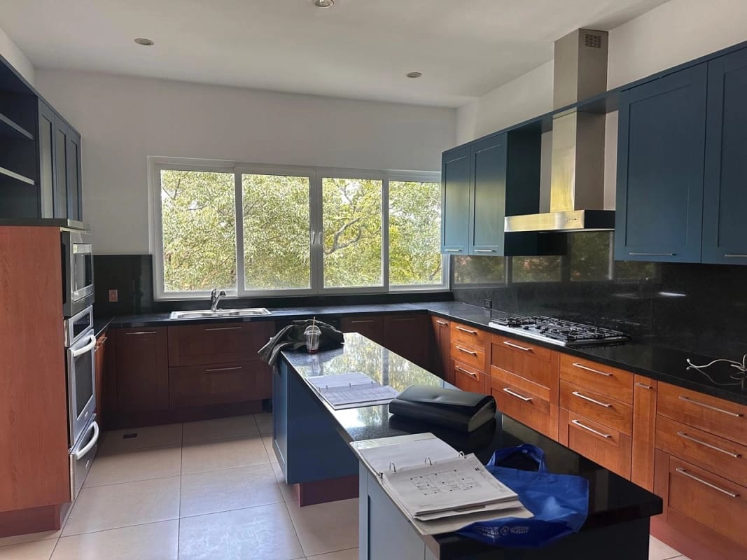 VIA 7 , Z10 LAS MARGARITAS — Apartamento en Alquiler en Via Siete, Zona 10, Guatemala, Ciudad — foto 7 de 12