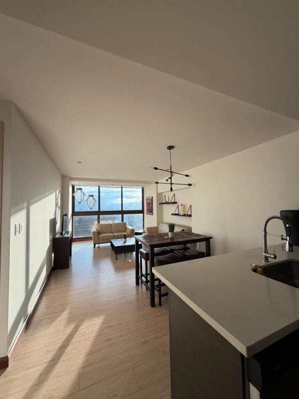Apartamento en Alquiler Venti4 zona 10 — Apartamento en Alquiler en Veinti4, Zona 10, Guatemala, Ciudad — foto 1 de 4