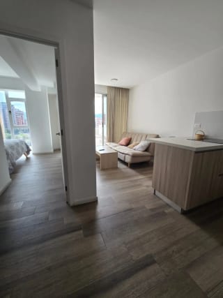 Apartamento Amueblado en Renta Zona 13 cod.DA36254 — Apartamento en Alquiler en Zona 13, Guatemala, Ciudad — miniatura 1 de 10