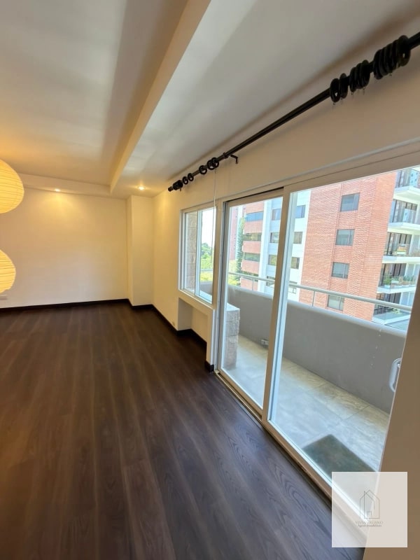Apartamento en alquiler zona 14 - 8