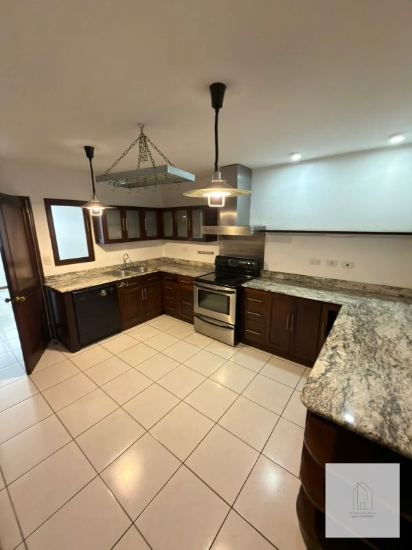 Apartamento en alquiler zona 14 - 7