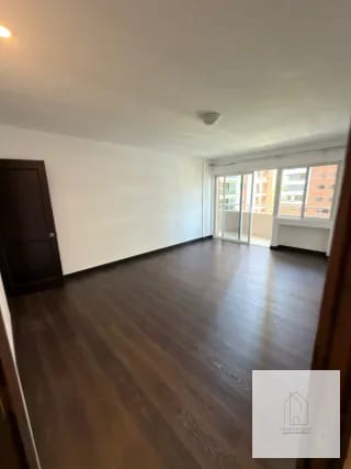 Apartamento en alquiler zona 14 — Apartamento en Alquiler en Terranova, Zona 14, Guatemala, Ciudad — miniatura 5 de 10